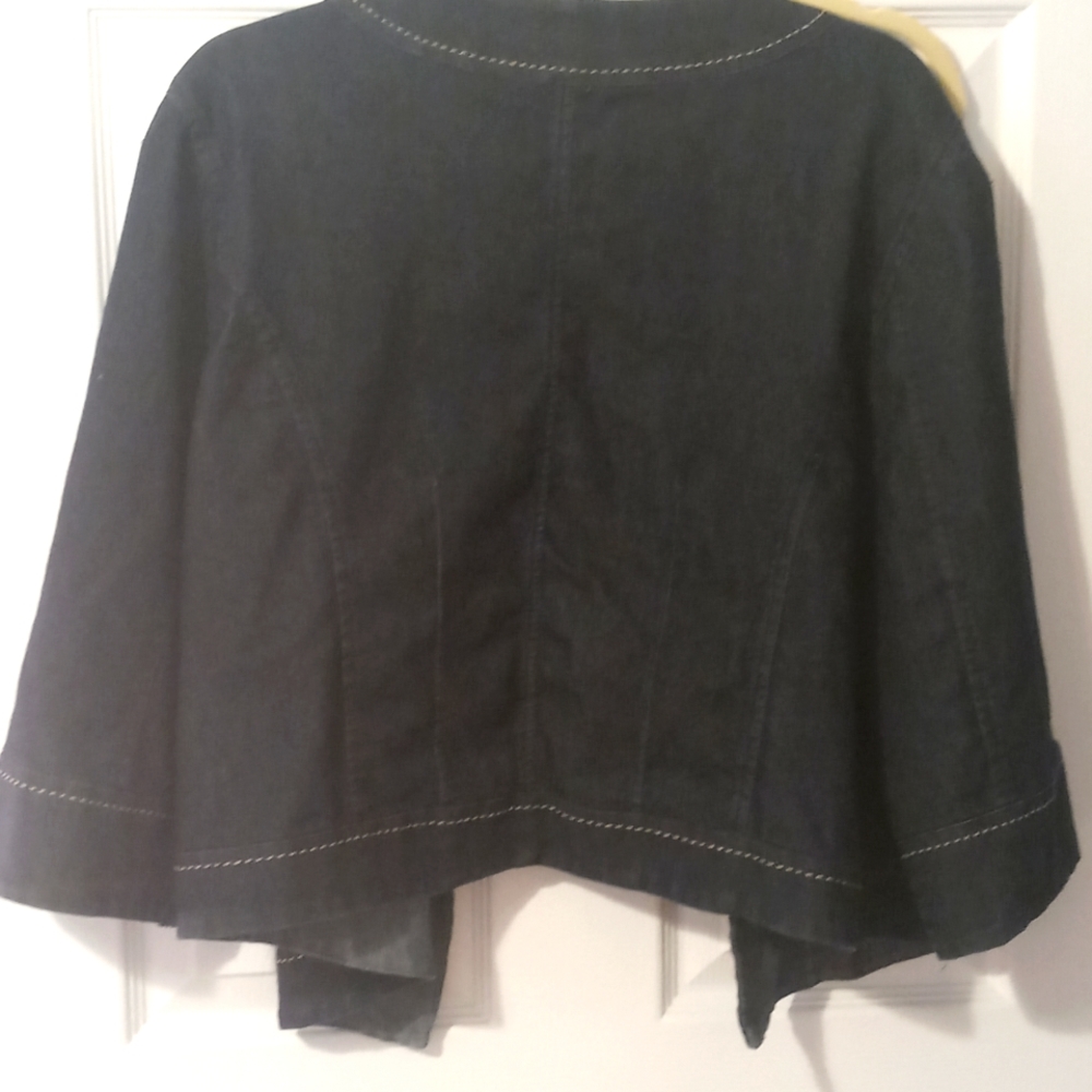 Denim jacket - Picture 2 of 6